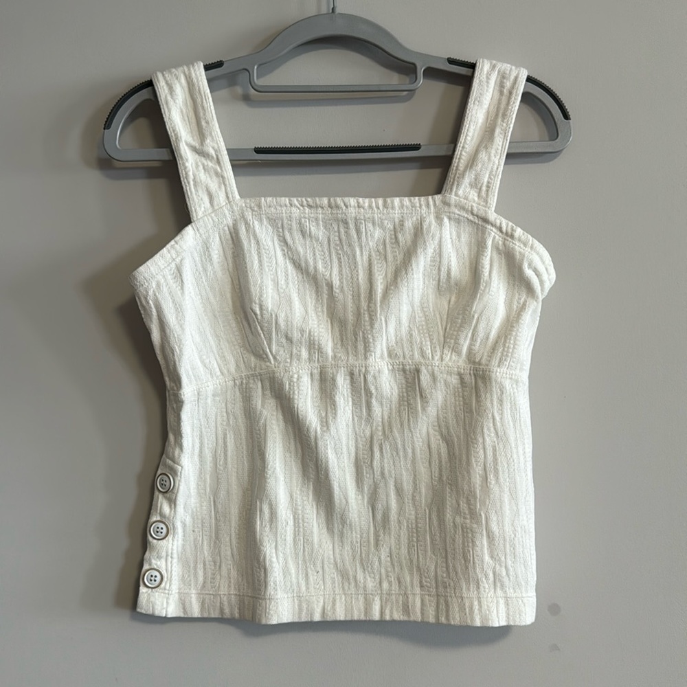 White tank top with size button detailing
